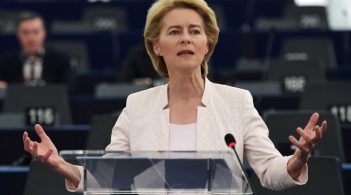 Нова лідерка Єврокомісії: "Треба продовжувати санкції проти Росії, Кремль не прощає слабкості"