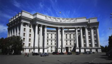 МЗС: Рада не зобов’язана запрошувати ПАРЄ спостерігачами на виборами