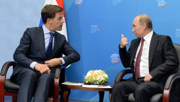 Прем'єр Нідерландів таємно обговорював з Путіним катастрофу MH17