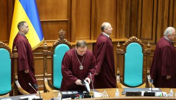 КСУ визнав конституційною мовну статтю закону про освіту