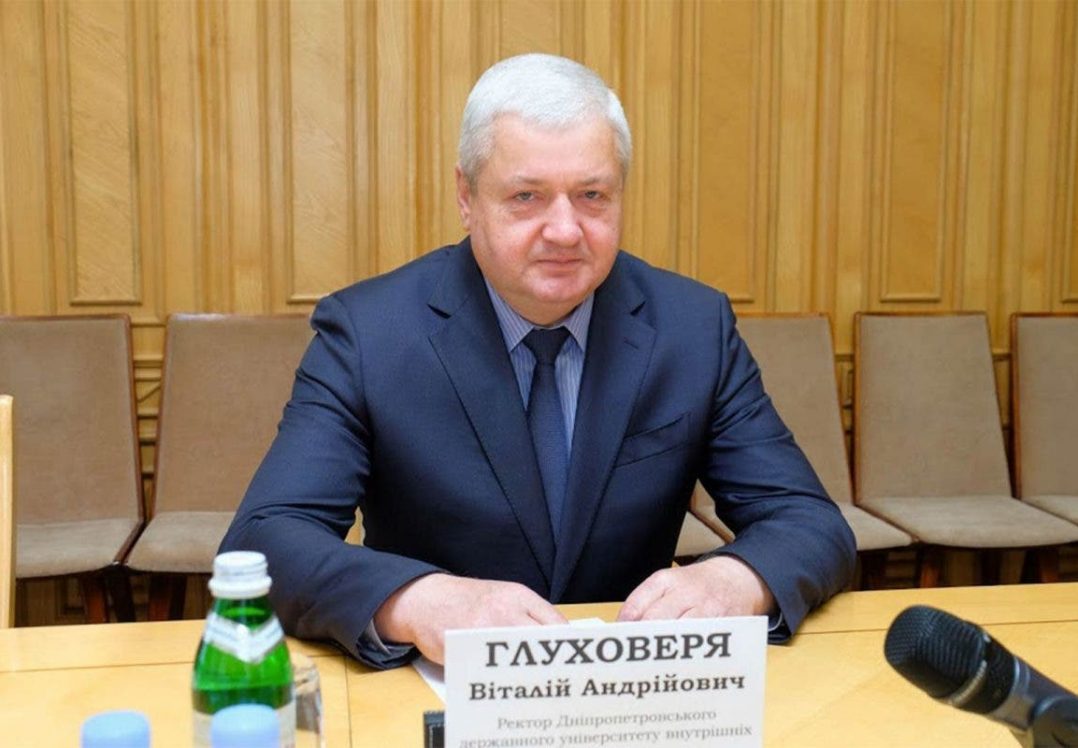 Скандал зі спецназом: керівника поліції Дніпропетровщини звільнили