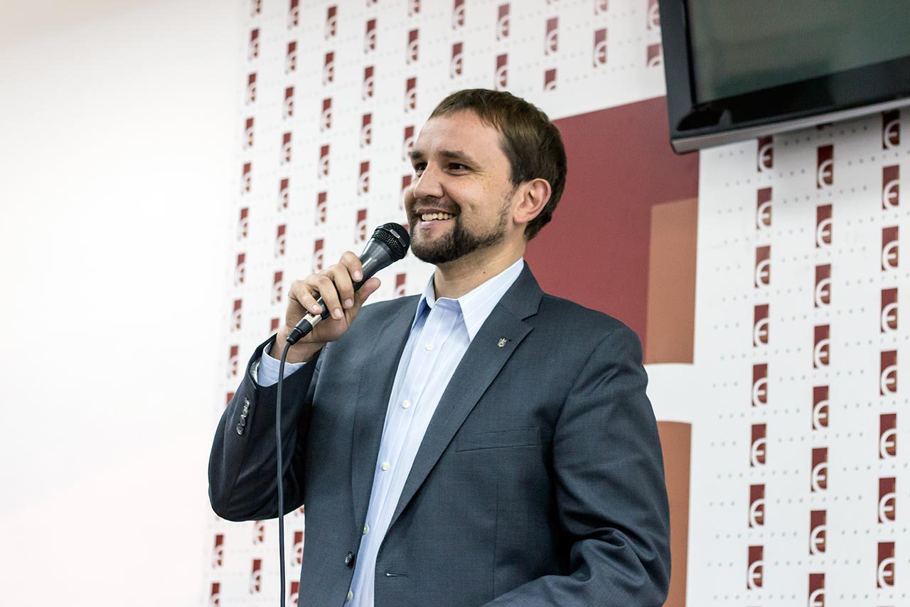 Хто такий Володимир В’ятрович?