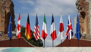 Посли країн «Великої сімки» розкритикувати ініціативу Зеленського про розширення люстрації