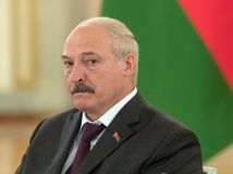 Зеленський поговорив із Лукашенком: обмінялись люб’язностями та обговорили Донбас
