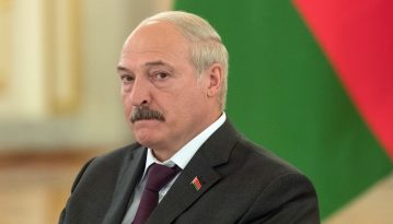 Зеленський поговорив із Лукашенком: обмінялись люб’язностями та обговорили Донбас