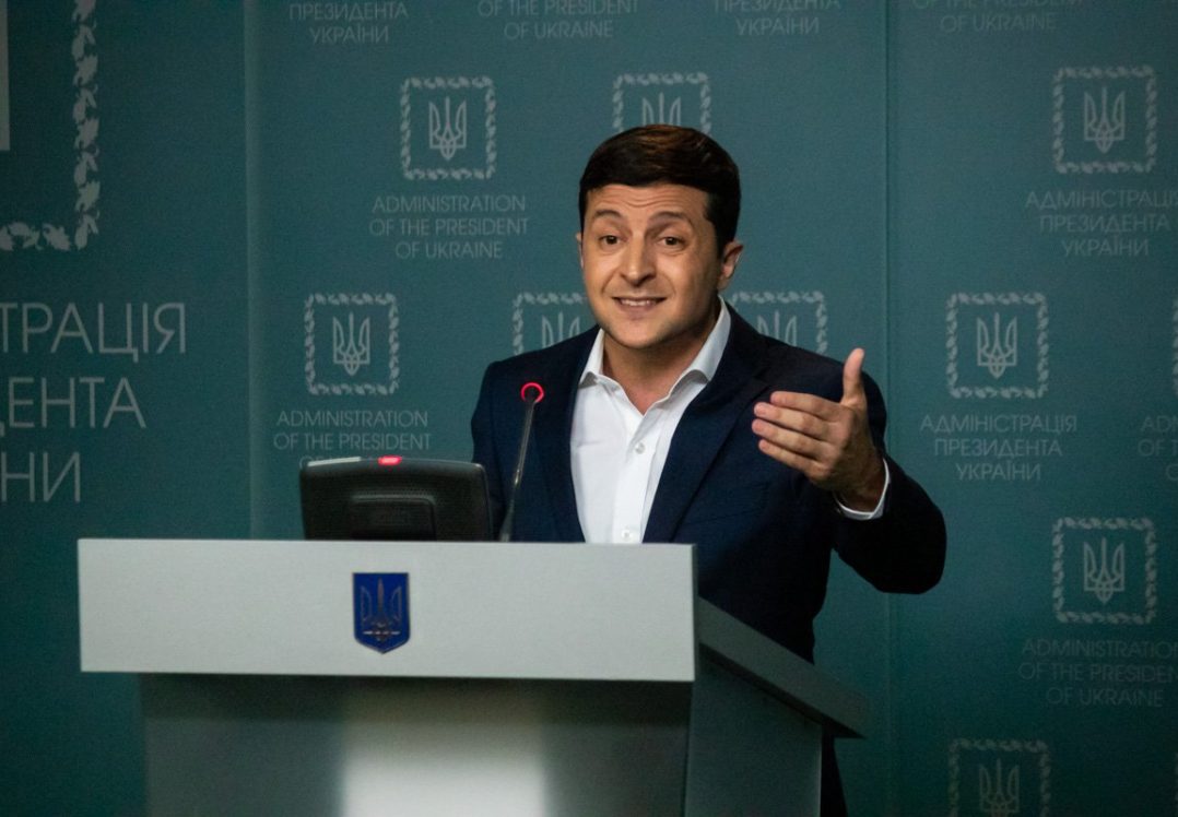 "Проконсультую по-братськи", або Як в МЗС РФ вирішили навчити Зеленського дипломатії