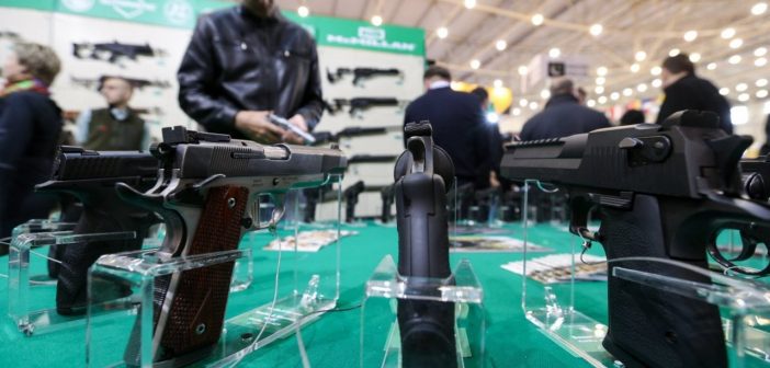 Захистити власне життя: чи потрібен Україні закон про зброю?