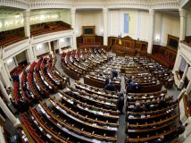 Дев’ятий парламентський вал: диктат більшості, збіговисько непрофесіоналів або ж найбільш якісна Рада