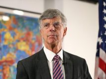 Тейлор: "Кадрові рішення Зеленського ніяк не вплинуть на зустріч із Трампом"