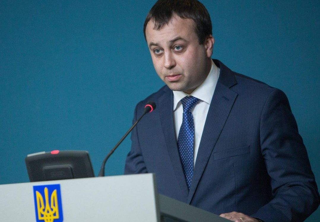 Зеленський призначив главу ДУС: дружина у "Слузі народу", її батько – керівник "Ліги сміху"
