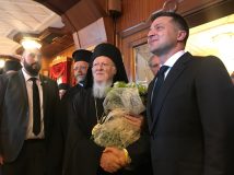 Зеленський зустрівся з Варфоломієм у Стамбулі