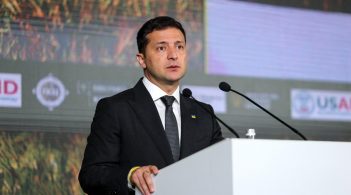 Зеленський вніс законопроєкт про імпічмент президента