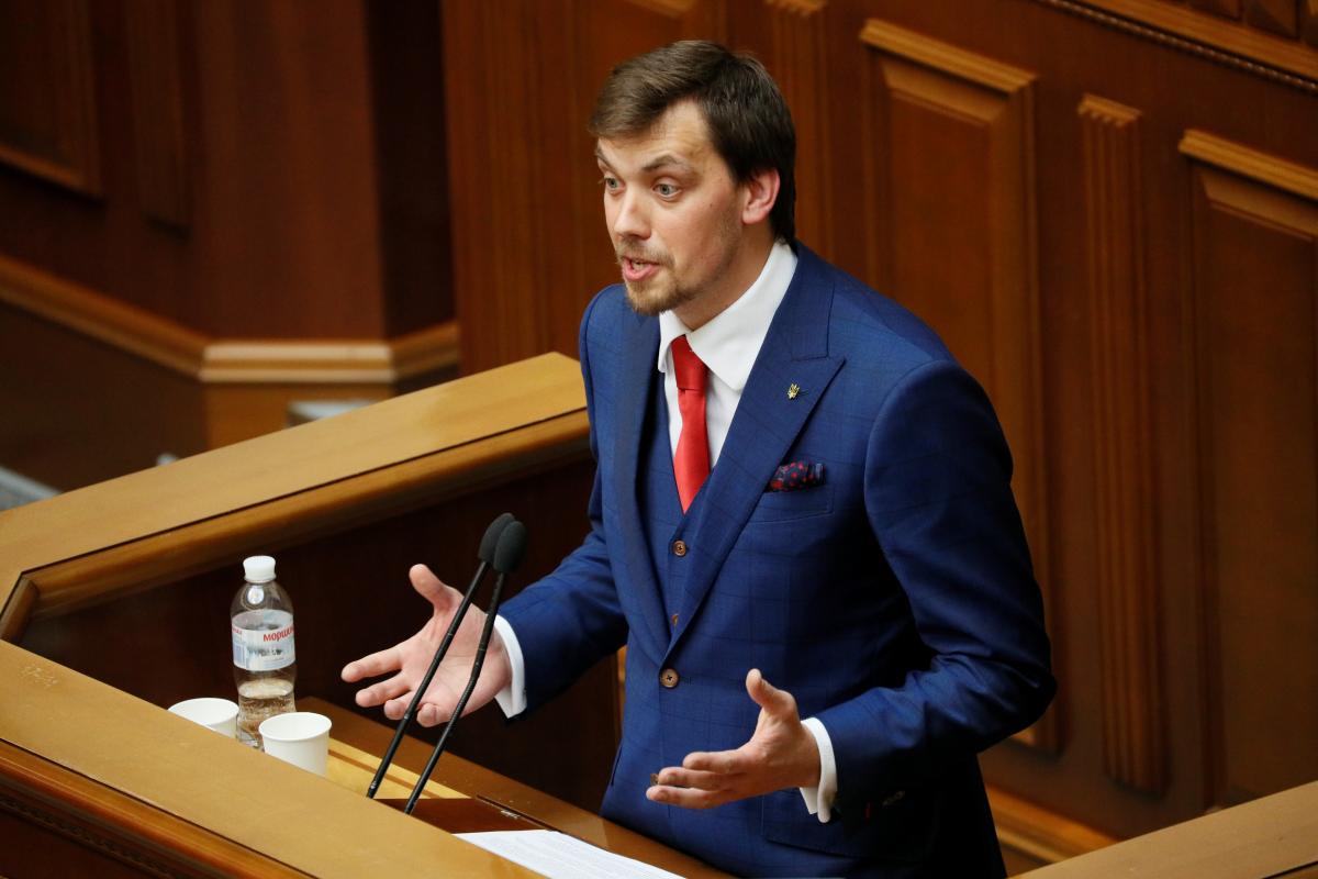 Тиждень у призмі: перші кроки нової Ради, путч від Порошенка та чорти в Кабміні