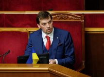 Гончарук позитивно оцінює реформи Супрун і Гриневич, але хоче перевірити їх