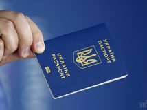 Помилка чи ляпас Кремлю: як реагувати на спрощення набуття громадянства для росіян?