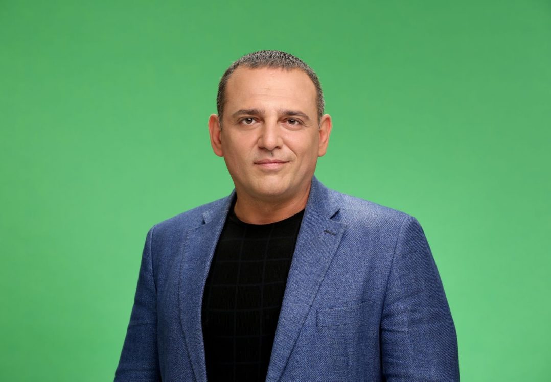 "Тупа вівця", або майстер-клас "слуги народу" Бужанського у спілкуванні з журналістами