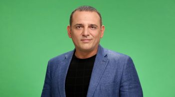 "Тупа вівця", або майстер-клас "слуги народу" Бужанського у спілкуванні з журналістами
