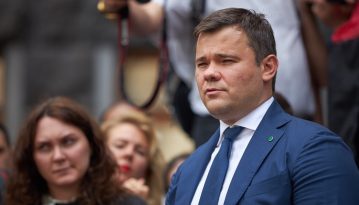 Глава ОП Богдан подав позов проти журналістів «Схем» та НСТУ
