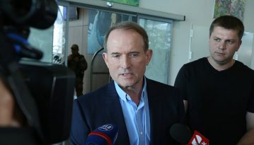 Медведчук подав у суд на Кіпіані за книгу про Стуса