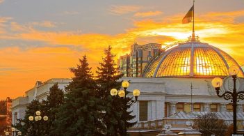 Верховна Рада: народні депутати дев'ятого скликання склали присягу