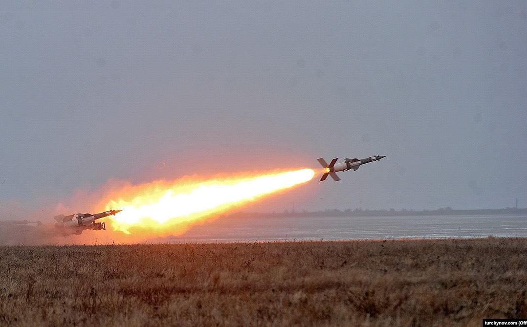 Сполучені Штати виходять із ядерного договору з Росією