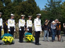 «Скільки тисяч лягло, щоб сьогодні в Аркадії люди могли ходити та пити пиво?» – День пам'яті захисників в Одесі