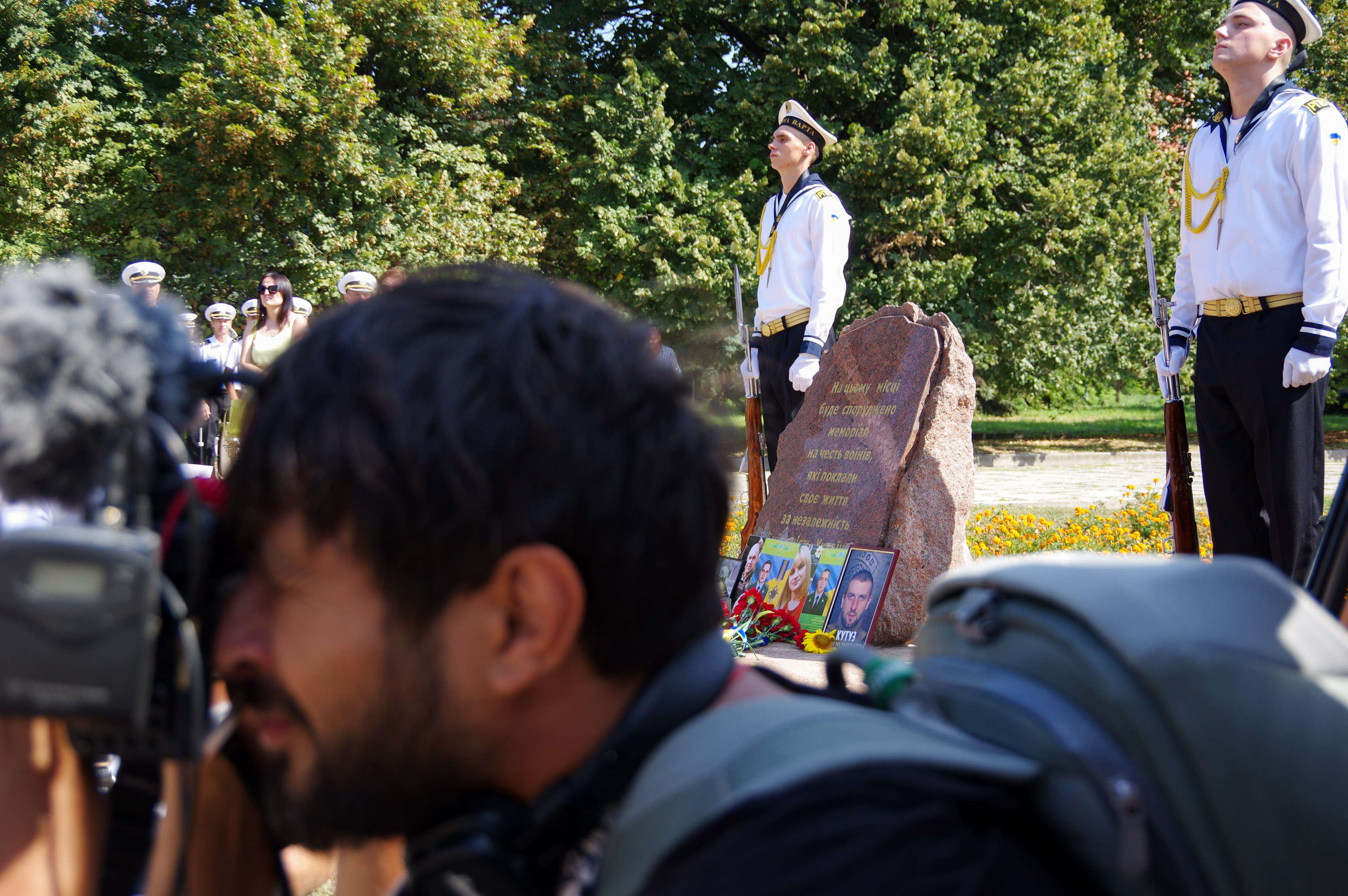 «Скільки тисяч лягло, щоб сьогодні в Аркадії люди могли ходити та пити пиво?» – День пам'яті захисників в Одесі
