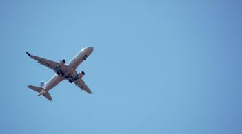Російський Boeing-738 пролетів над Україною