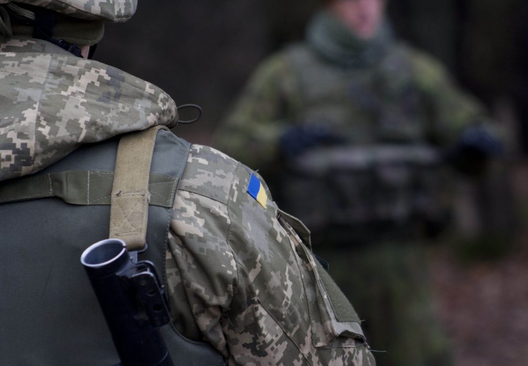Окупанти 13 разів порушили режим тиші на Донбасі
