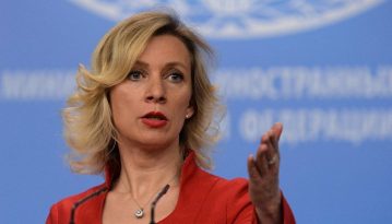 МЗС РФ до Зеленського: "Вам підсунули набір літер, ми вас по-братськи проконсультуємо"