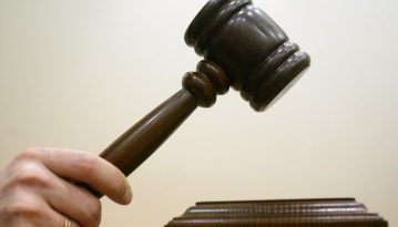 Вищий антикорупційний суд запрацював: Зеленський обіцяє допомогу