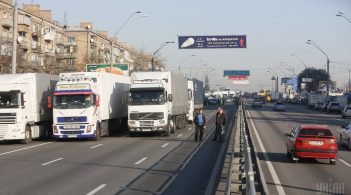 У Києві обмежили в'їзд вантажівок через незадовільний стан повітря