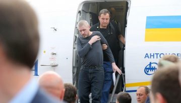 Вісім звільнених українців досі в лікарні, Клих потребує спецдопомоги