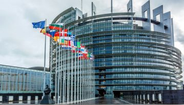 Євродепутати закликали Зеленського не віддавати Росії фігуранта справи МН17 Цемаха