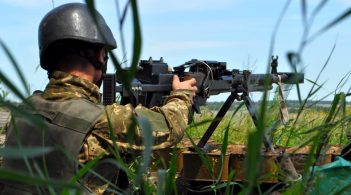 Російські найманці 32 рази порушили режим тиші, трьох військових поранено
