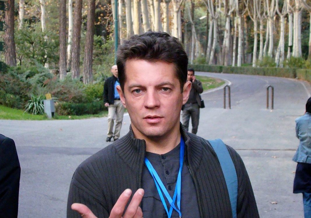 Сущенко хоче повернутися до журналістики, Кольченко – до навчання