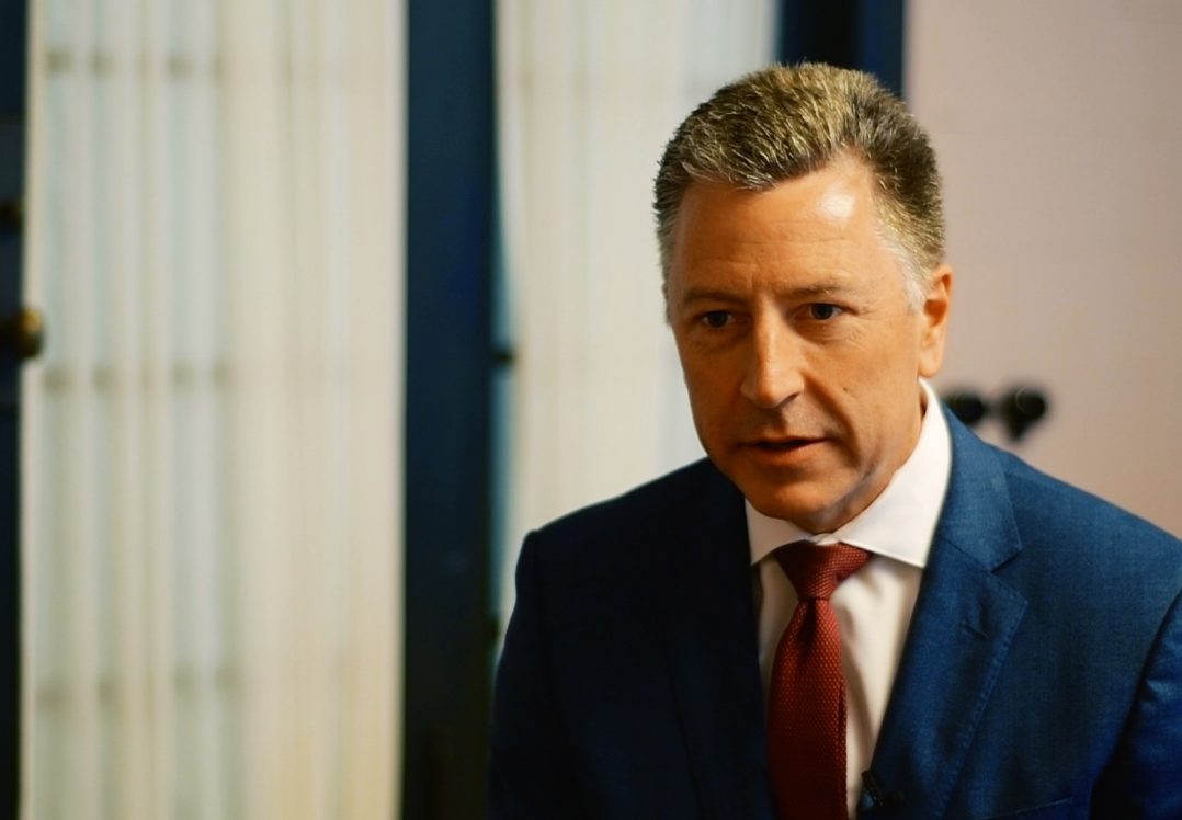 Волкер: «Ми готові допомогти Росії знайти шлях для відступу»