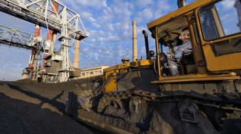 «ДТЕК» Ахметова закупить 450 тис. тонн вугілля за ціною «Роттердам+»