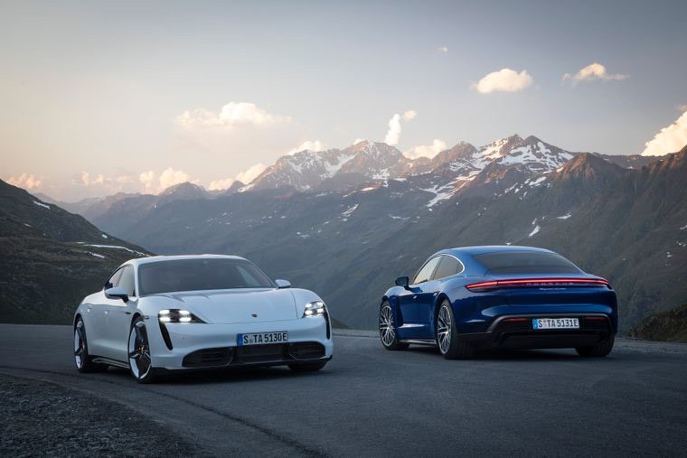 Porsche презентував свій перший електрокар