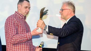 Сенцов отримав нагороду за «Мужність і незламність»