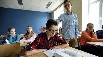 Кожен 10-й підліток за останні місяці постраждав від булінгу – UNICEF