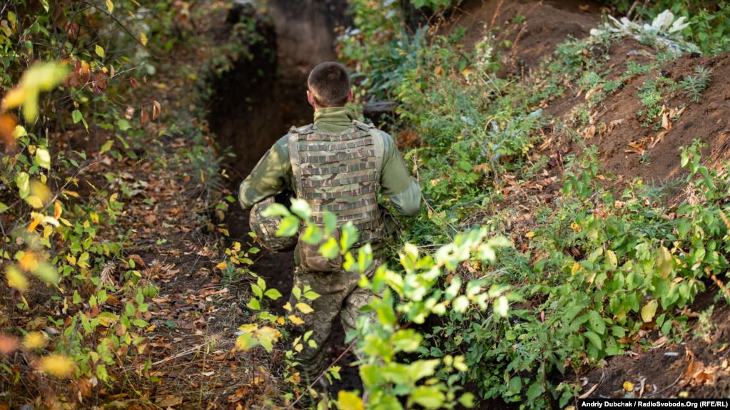 Питання розведення сил у Золотому наразі відкладене
