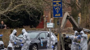 Спецслужби західних країн виявили, що за отруєнням Скрипалів та низкою інших дестабілізувальних інцидентів у Європі стоїть російська група агентів із Головного розвідувального управління (ГРУ).