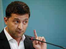 Зеленський: Я хотів саджати корупціонерів, а мені сказали "ай-ай-ай"