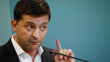 Зеленський: Я хотів саджати корупціонерів, а мені сказали "ай-ай-ай"