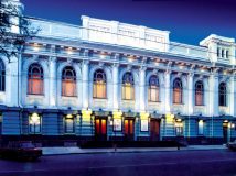 Культурне самогубство Одеси: чому закривають Український театр імені В. Василька?