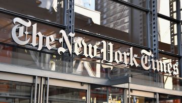 Видання The New York Times змінило фото з картою України без Криму