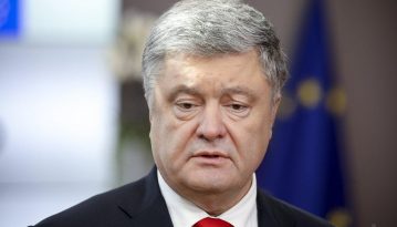 У «Слузі народу» заявили про готовність зняти недоторканність із Порошенка