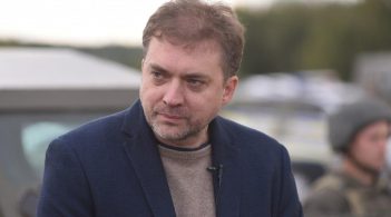 Розведення військ у Золотому практично завершене