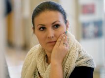 ДБР підозрює депутатку Федину та волонтерку Звіробій у погрозі вбивством Зеленському